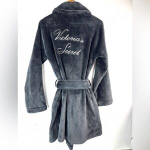 Victoria's Secret M/L Luxurious Elegant Velour Black Spellout Robe